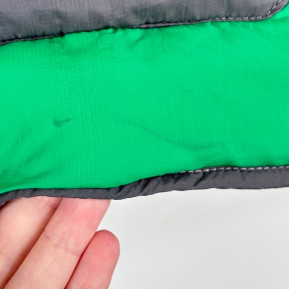 Mini Boden Colorblock Puffer Vest 9-10Y Snap Pockets Green Yellow Outdoor Fall - Picture 5 of 10